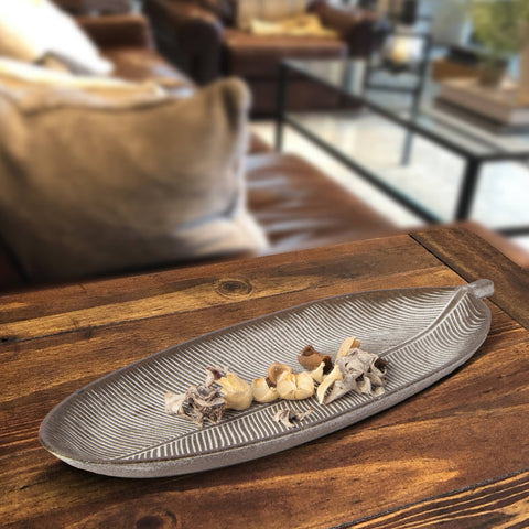 Long Leaf Wood Tray: White