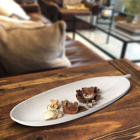 Long Leaf Wood Tray: White